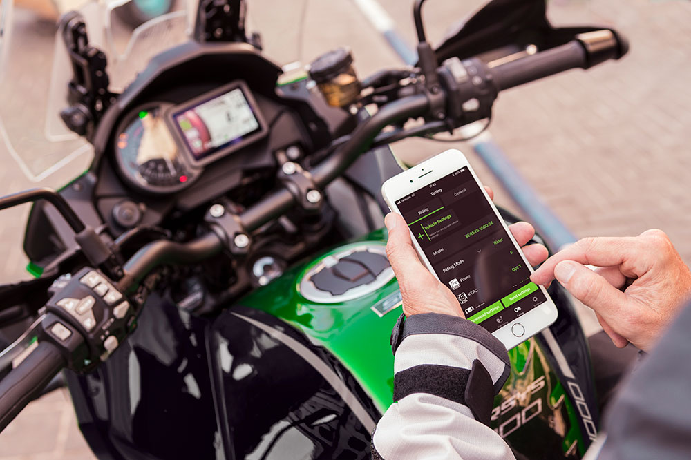 Con la APP Rideology de Kawasaki puedes controlar todos los parámetros de la moto.