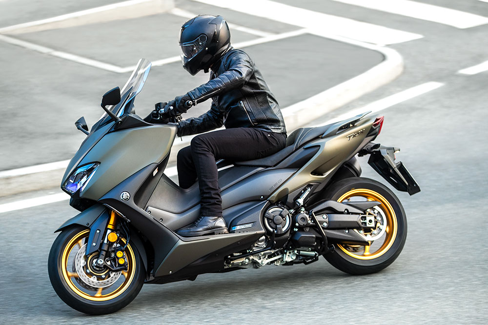 Yamaha T Max 2021