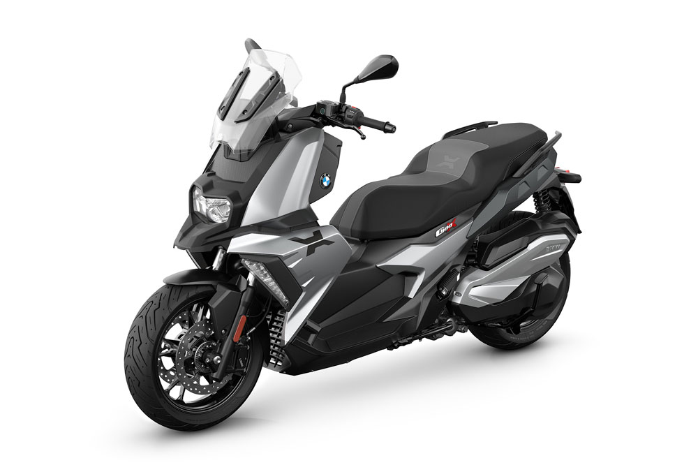 Entre las principales novedades de los BMW C 400 X y GT radican en la gestión de su motor, acelerador electrónico y un control de tracción revisado