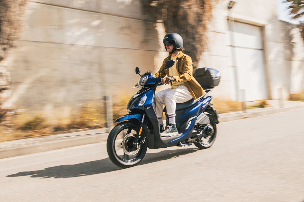 El sistema de frenada combinada CBS es un detalle que abarata el precio frente a otros rivales, más caros, que cuentan con ABS como el Honda SH 125