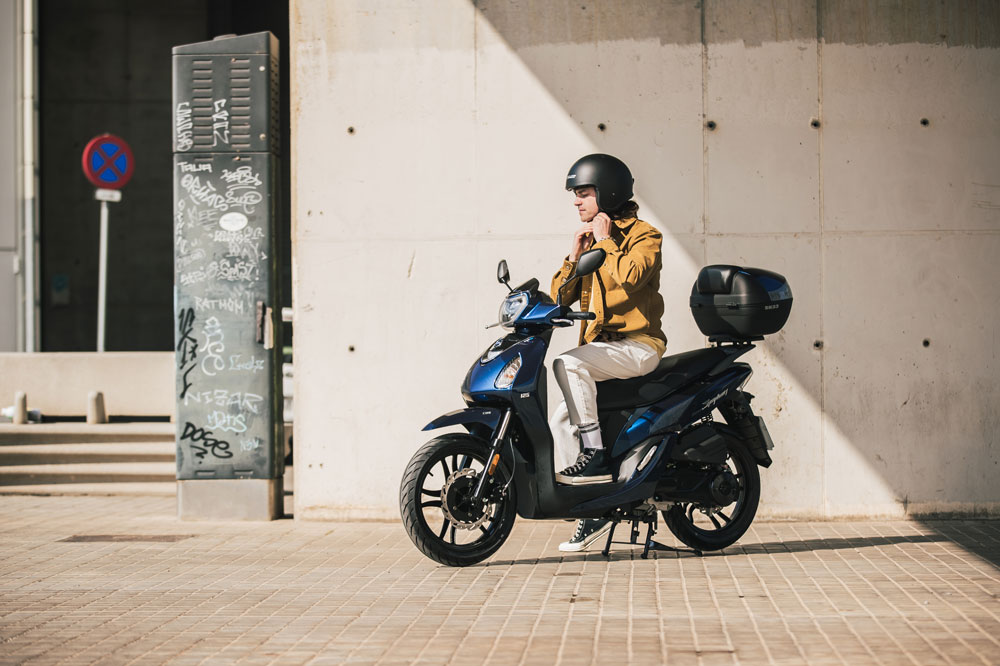 Asistencia Moto 125 es un seguro de asistencia adaptado a scooter urbanos