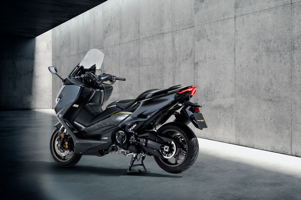 El Yamaha TMax 20 aniversario recibe muchas novedades estéticas