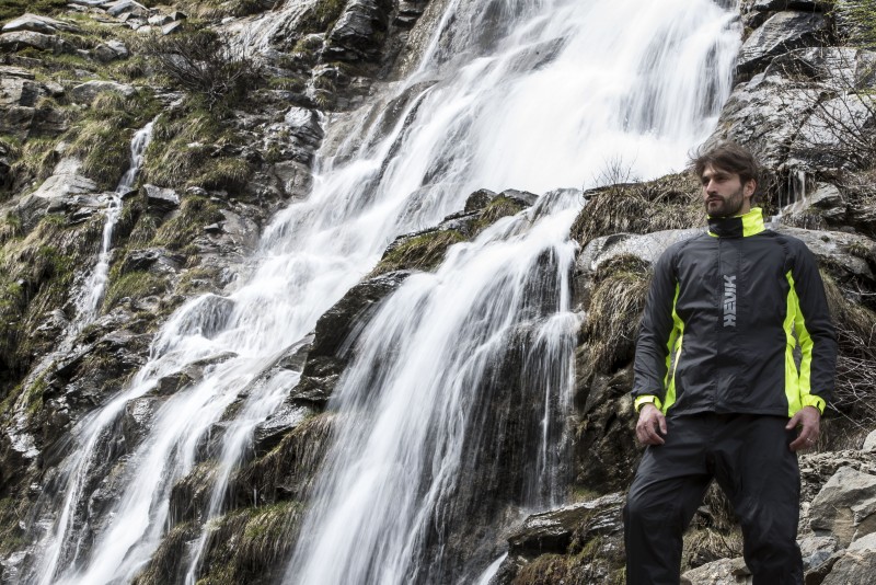 Traje Twister Rain Fluor de Hevik