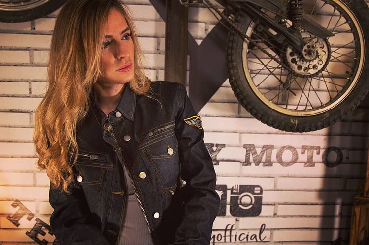 By City para mujeres moteras