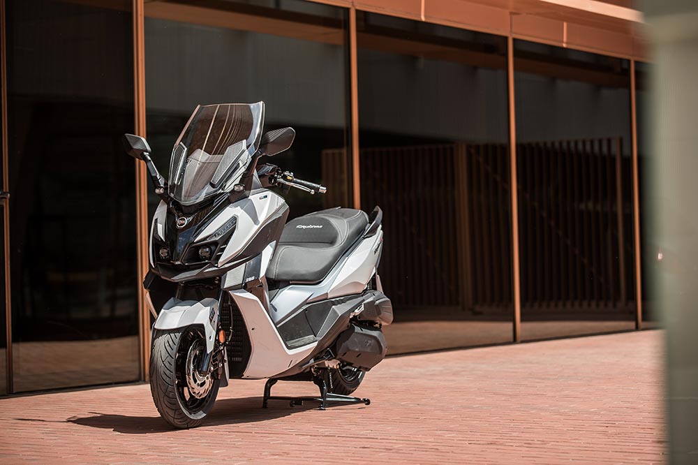 El SYM Cruisym 300 2021 ofrece un enorme salto cualitativo frente a la versión anterior