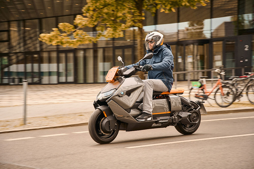 BMW CE 04 2021