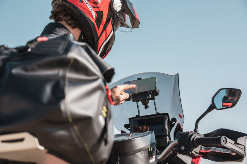 GIVI sistemas navegación para moto