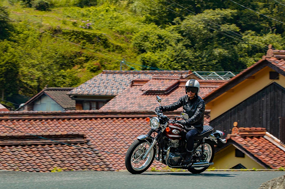 Todos los detalles de la Kawasaki W800 se han cuidado al máximo
