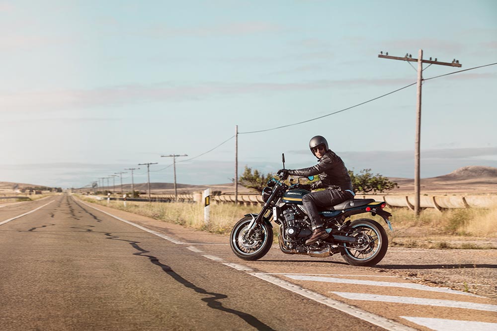 Esta moto rinde tributo a la mítica Z1 Super Four de 1972
