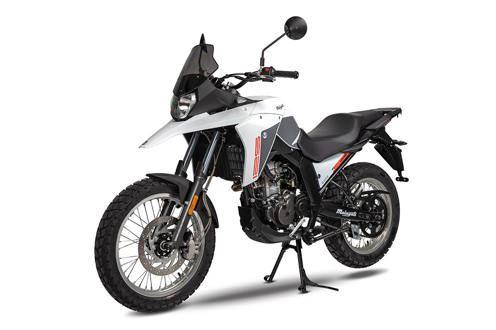 La Malaguti Dune 125 (sin X) es la que lleva frenos con ABS y se algo más asfáltica