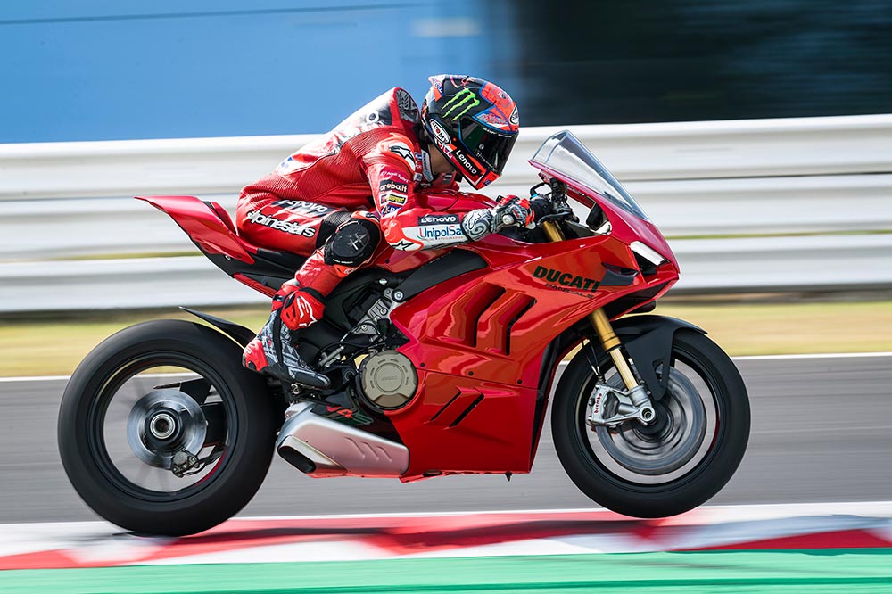 Ducati Panigale V4 S 2022