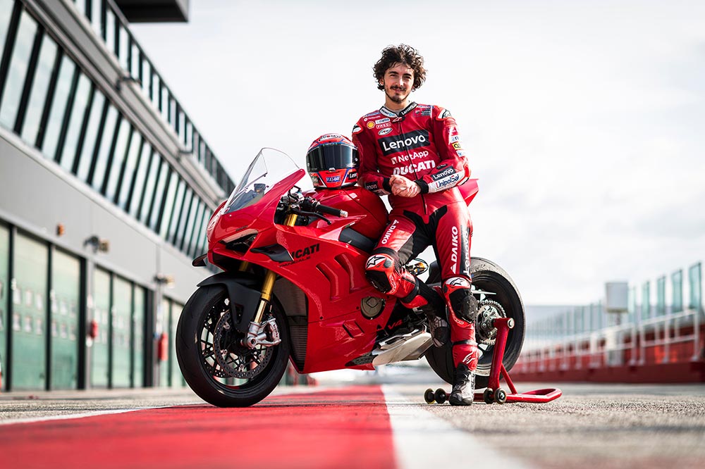 La Ducati Panigale V4 2022 tiene una nueva configuración en su entrega de potencia