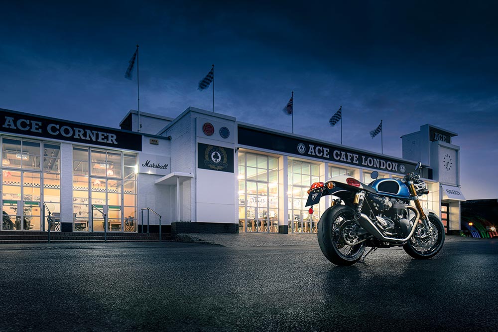 Triumph Thruxton RS Ton Up Edition