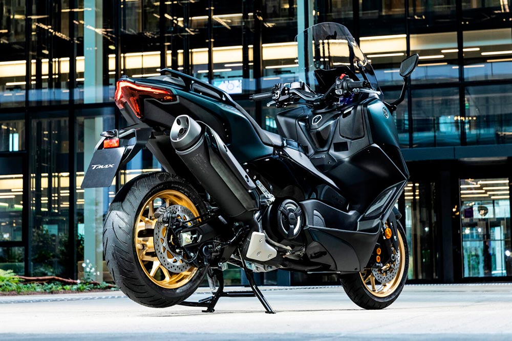 Junto con la versión amarilla, Yamaha pondrá a la venta dos combinaciones de colores adicionales