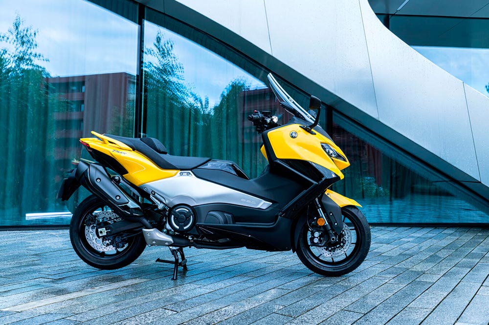 El nuevo Yamaha T MAX sigue fiel a la filosofía del scooter que se presentó en 2001