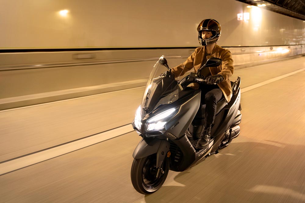 El KYMCO X Town 125 lleva un sistema de iluminación completamente de LED