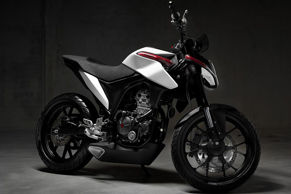 Malaguti propone esta nueva moto naked urbana para el A1 o el carnet de coche