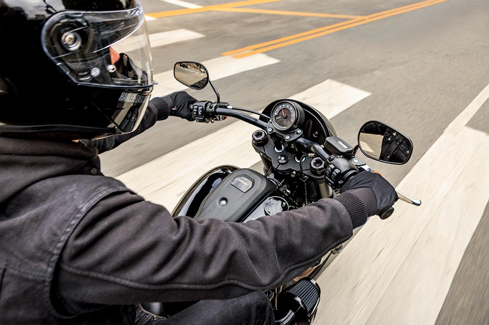 Cuadro de instrumentos de la Harley Davidson Low Rider S