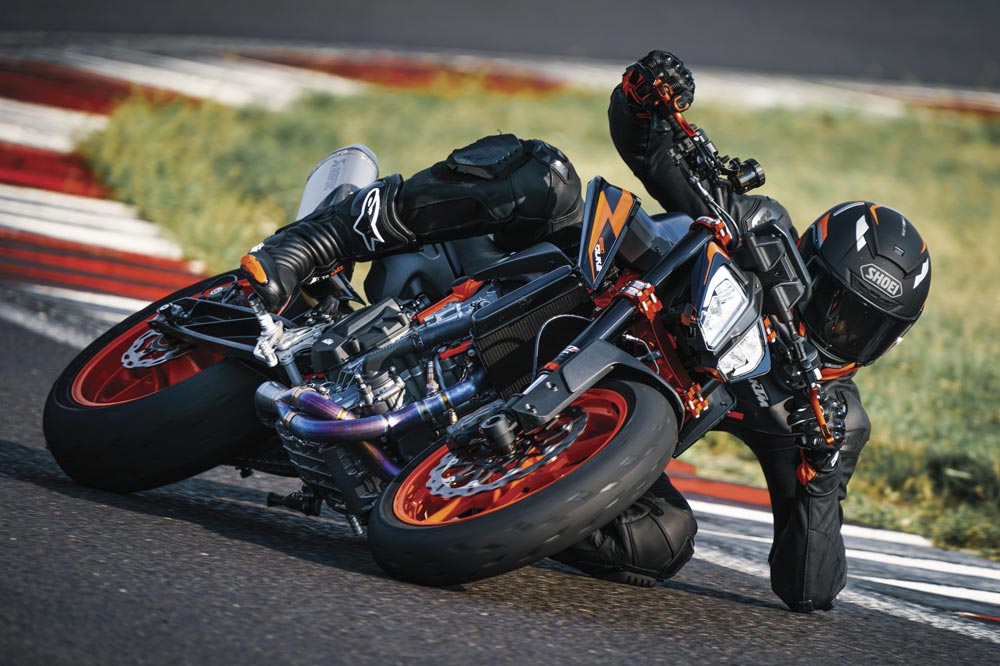 KTM 890 DUKE 2022