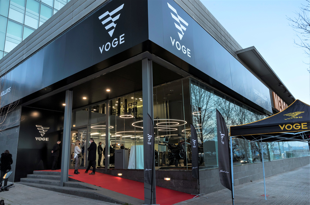 Inauguracion de nuevo concesionario Voge en Granollers