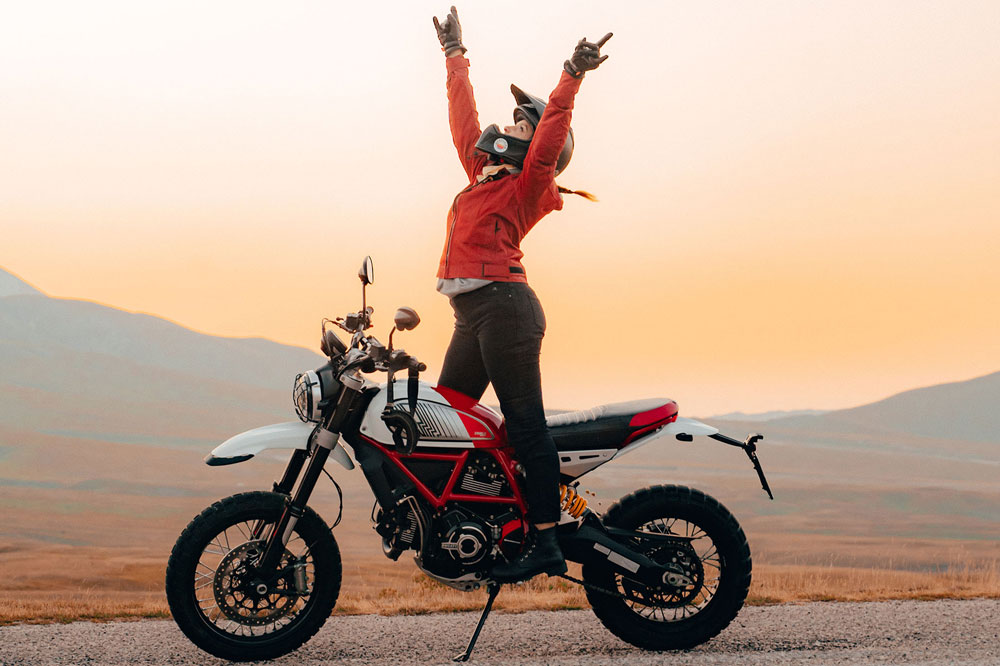 Vaqueros para moto RACERED