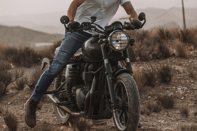 Vaqueros para moto RACERED