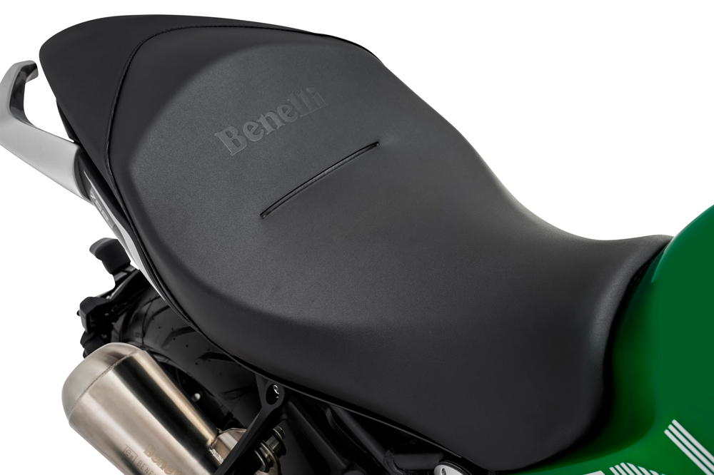 Detalle del asiento de la Benelli 752S