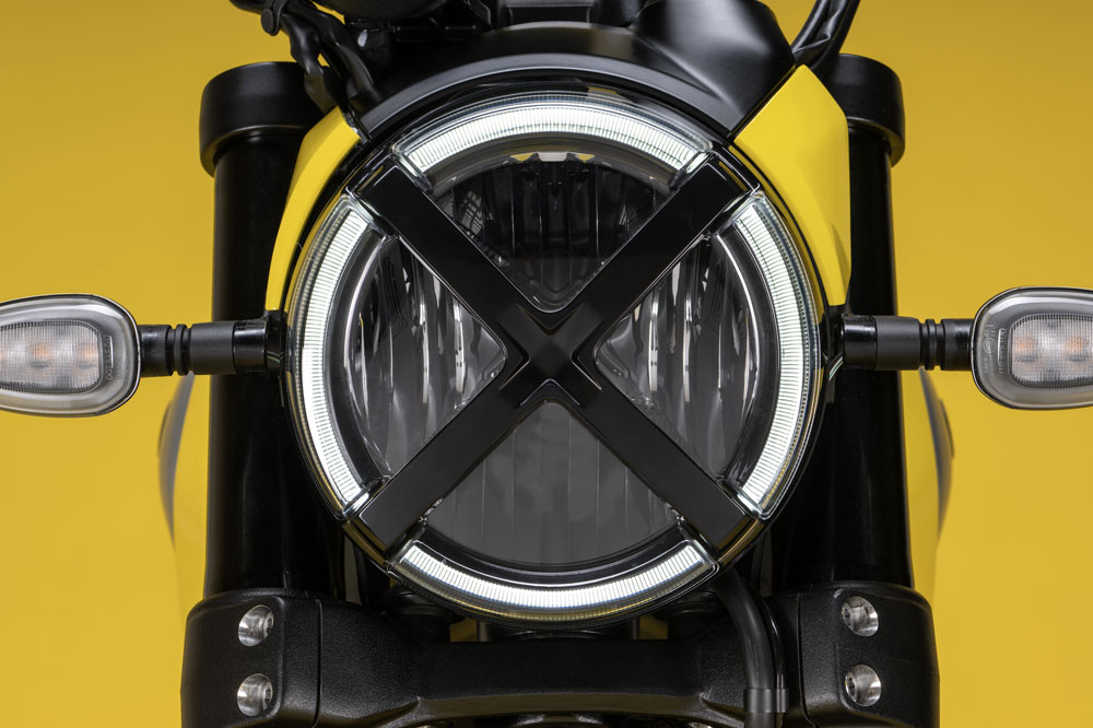 Ducati ha sabido combinar bien el DRL en su proyector principal
