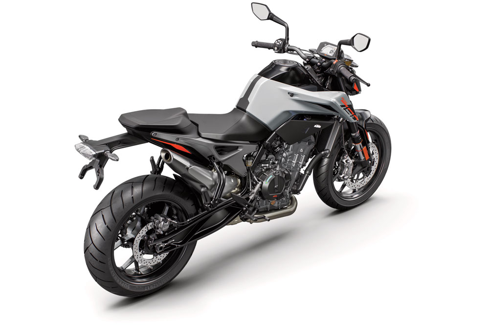 A diferencia de la 890, esta naked la puedes limitar para el A2
