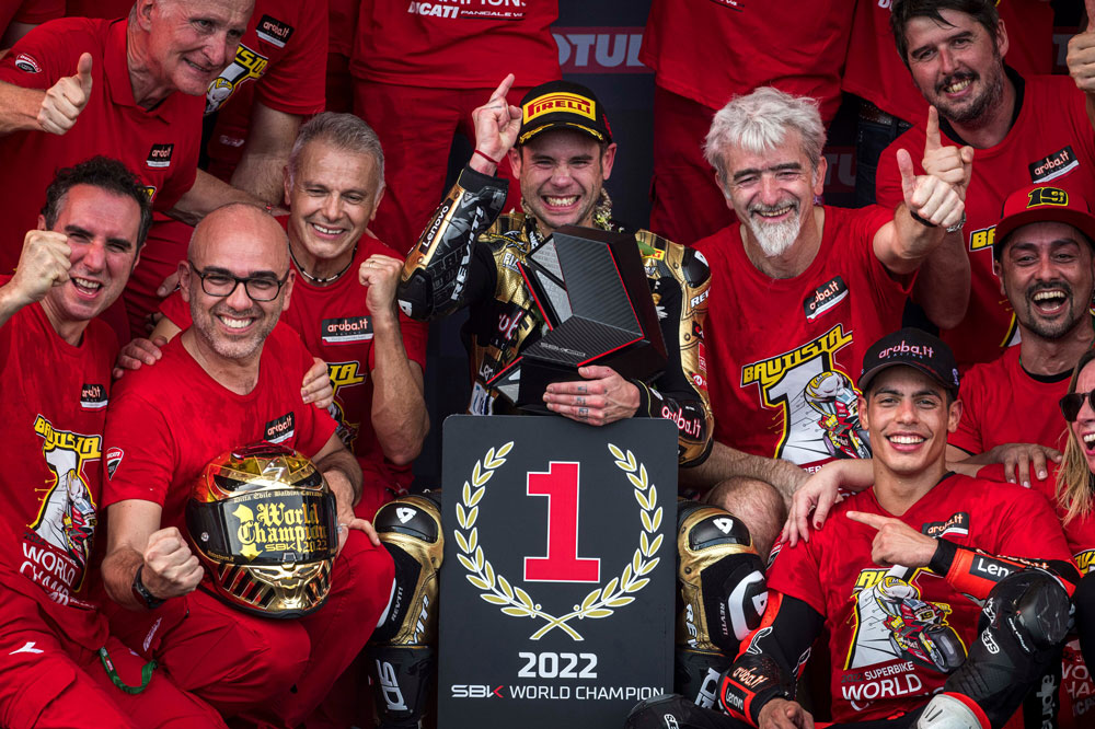 Ducati cierra una temporada con los títulos mundiales de SBK y MotoGP
