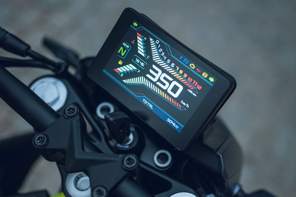 Cuadro de instrumentos de la QJ Motor SRK 400