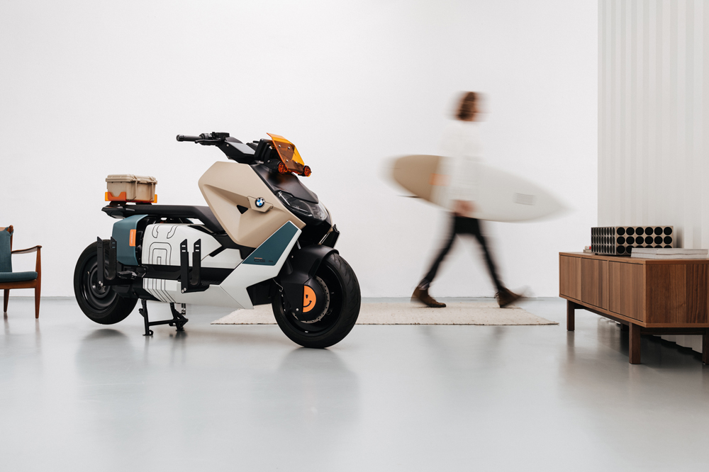 BMW CE 04 Vagabund: Variaciones sobre el scooter eléctrico