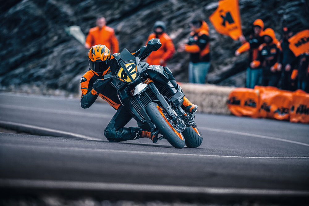 KTM 890 SMT 2023