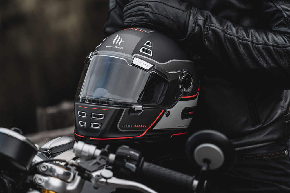Casco integral MT Jarama de MT Helmets