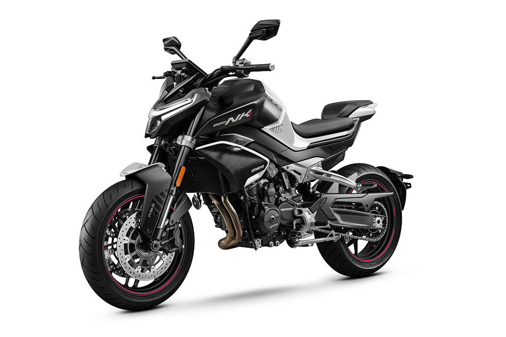 El precio de la CFMoto 800 NK Advanced es de 7.899 euros.