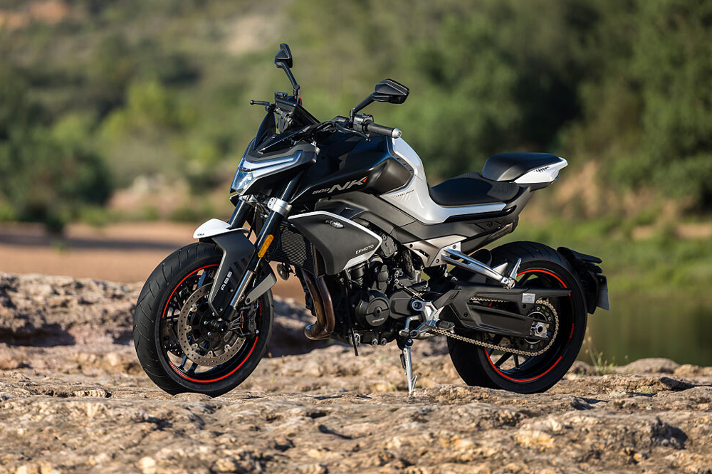 CFMoto 800 NK Advanced