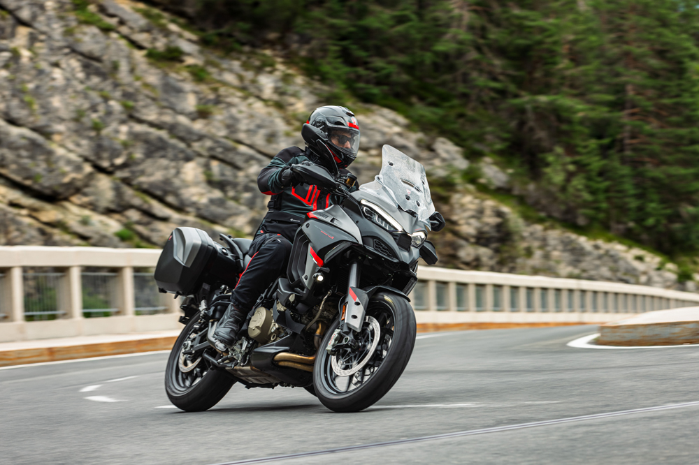 Ducati Multistrada Grand Tour 2024