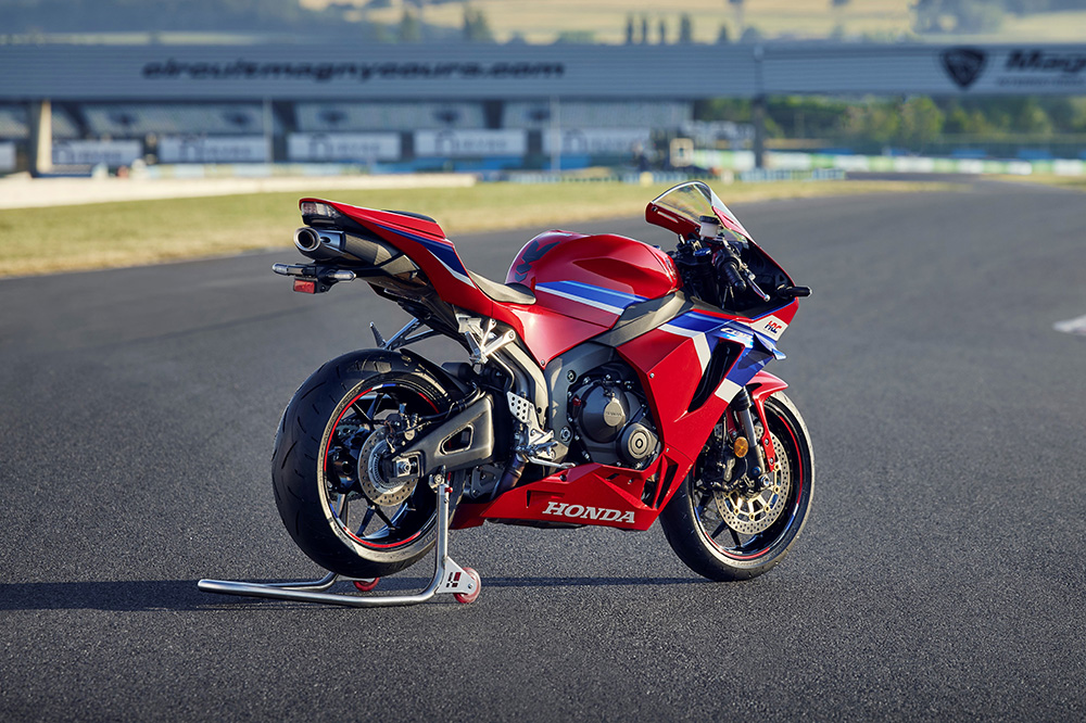 Una unidad de medición inercial controla la electrónica de la Honda CBR 600 RR.