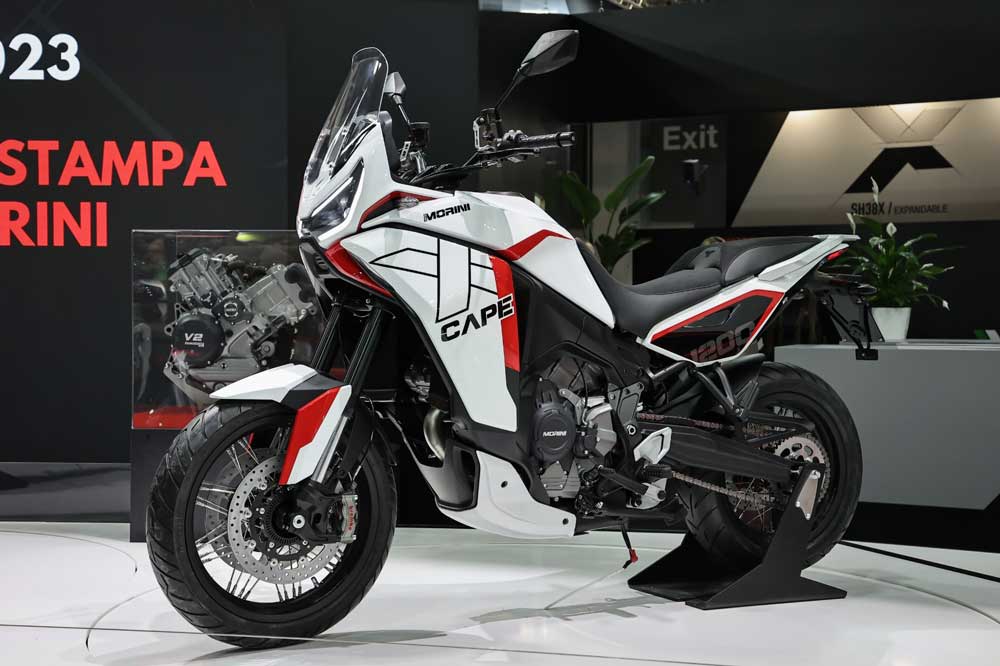 La Moto Morini X Cape 1200 fue presentada en el último Salón de la Moto de Milán.