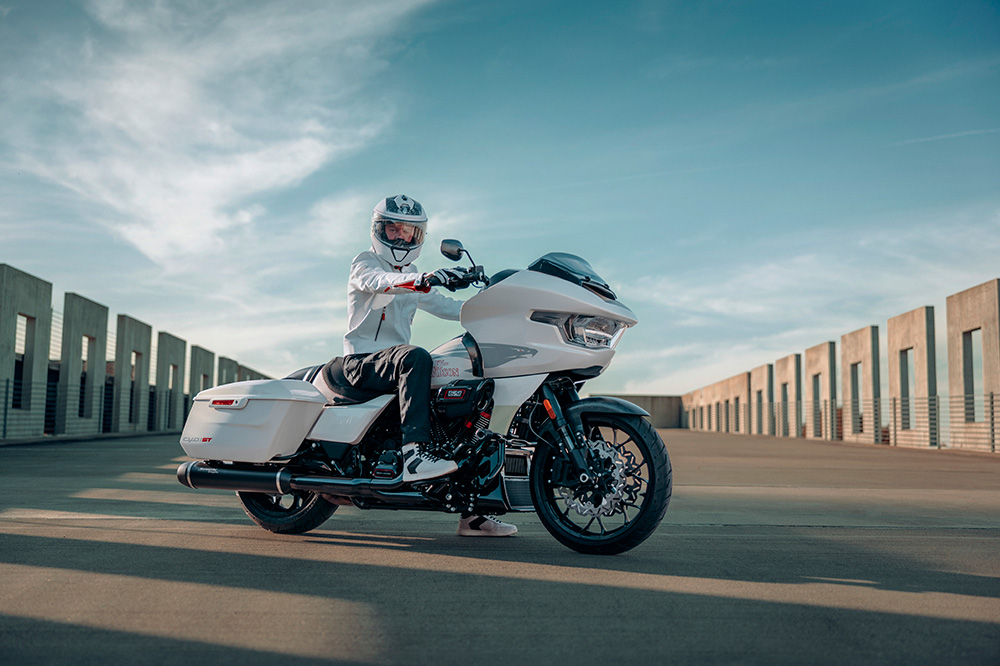Harley Davidson Road Glide 2024