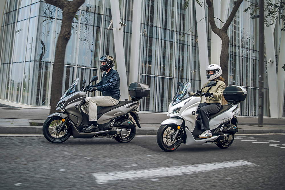 La micro hibridación llega a los scooter, como complemento al sistema de start y stop.