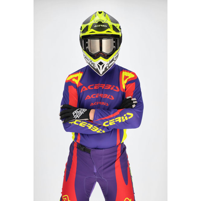 Pantalón y camiseta X-Track de Acerbis