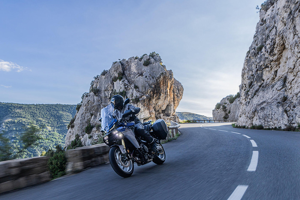 ¿Qué debes considerar a la hora de buscar un seguro de moto a todo riesgo?