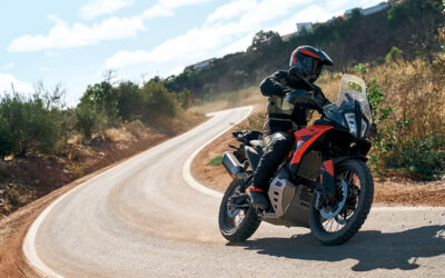 Seguro de moto a todo riesgo. ¿Incluye accesorios?