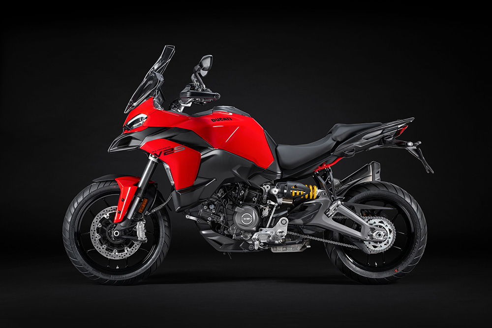 Esta Multistrada estrena el motor V2 con distribución variable no desmodrómica.